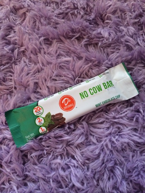 Vegan College Living – Stock These Essentials for Lazy Dorm Room Snacking