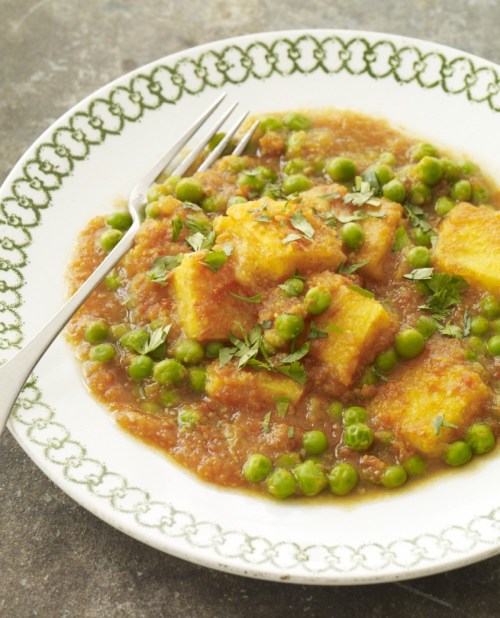 Weekly News Roundup — Califia Farms Releases Vegan Peppermint Mocha, Holiday Nog, & Spiced Cranberry Cocktail