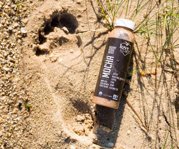 Review — Love Grace Organic Herbal Energy — Non-GMO Drinks in Matcha, Mocha and Mate Flavors