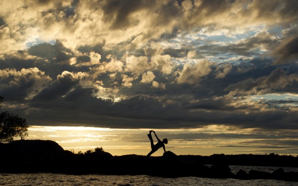 Cookbook Review – For the Love of Food and Yoga: A Celebration of Mindful Eating and Being