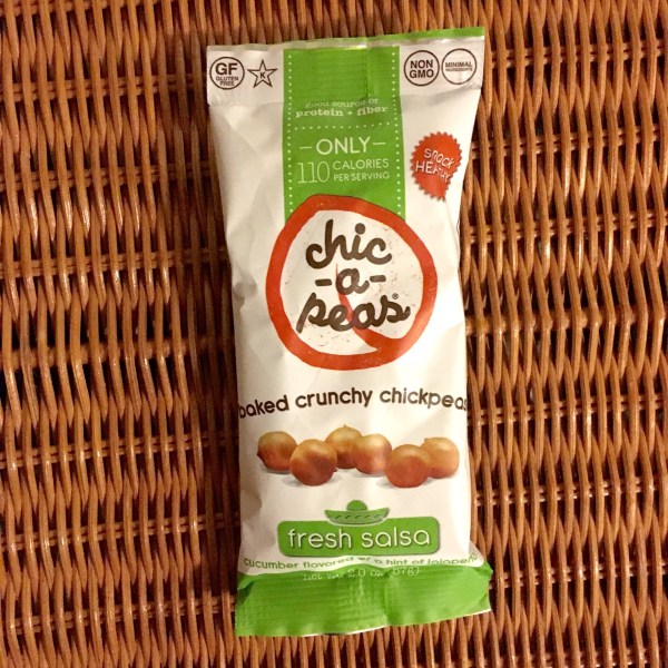 Unboxing the March 2016 Vegan Cuts Snack Box – Deep River Snacks Sweet Maui Onion Chips, Nature's Bakery Double Chocolate Mint Brownie & More