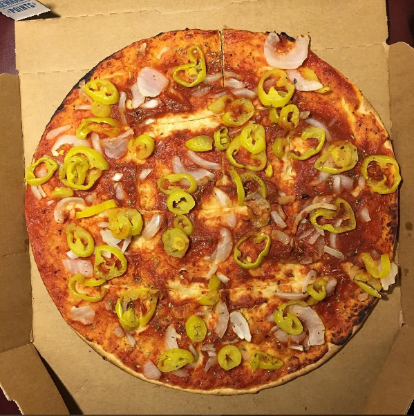 Vegan USA – Domino's Thin Crust Veggie Pizza with Peppers, Onions & No Cheese