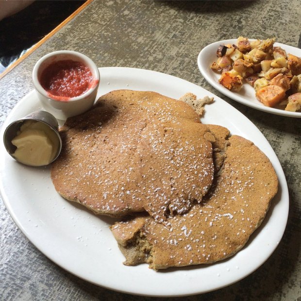 12 Favorite American Meal Foods, Snacks and Desserts You Still Can Eat on a Vegan Diet