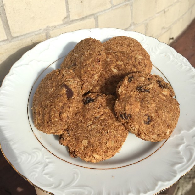 Giveaway – Congrats to the Winner of the Maxine's Heavenly Cookies Prize Pack