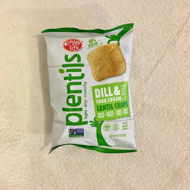 Unboxing the June 2017 Vegan Cuts Snack Box – I Heart Keenwah Chocolate Puffs, Watusse Foods Organic Tomato Basil Chickpeatos & More