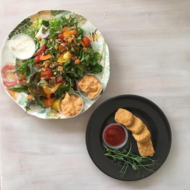 April 2018 Vegan Favorite Product & Places