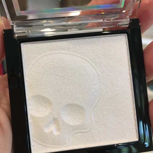 Unboxing The Influenster 2019 Squad Ghouls VoxBox Featuring Cruelty-Free Makeup From Wet n Wild